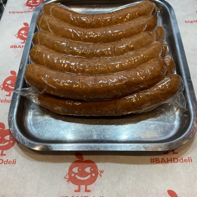A Whole Case of THE ROYALE WITH CHEESE!  All-natural, Extra Large, Smoked Pork & Beef Kasekrainers With Nuggets of Emmental Cheese Inside  (15 x 5 x 160g)